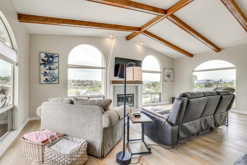San Marcos Getaway with Deck and Lake Views!